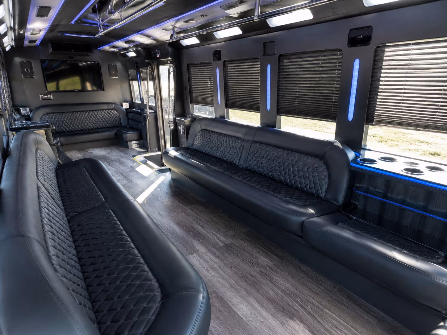 Atlanta Birthday, Sweet 16, & Quinceañera Transportation party bus interior