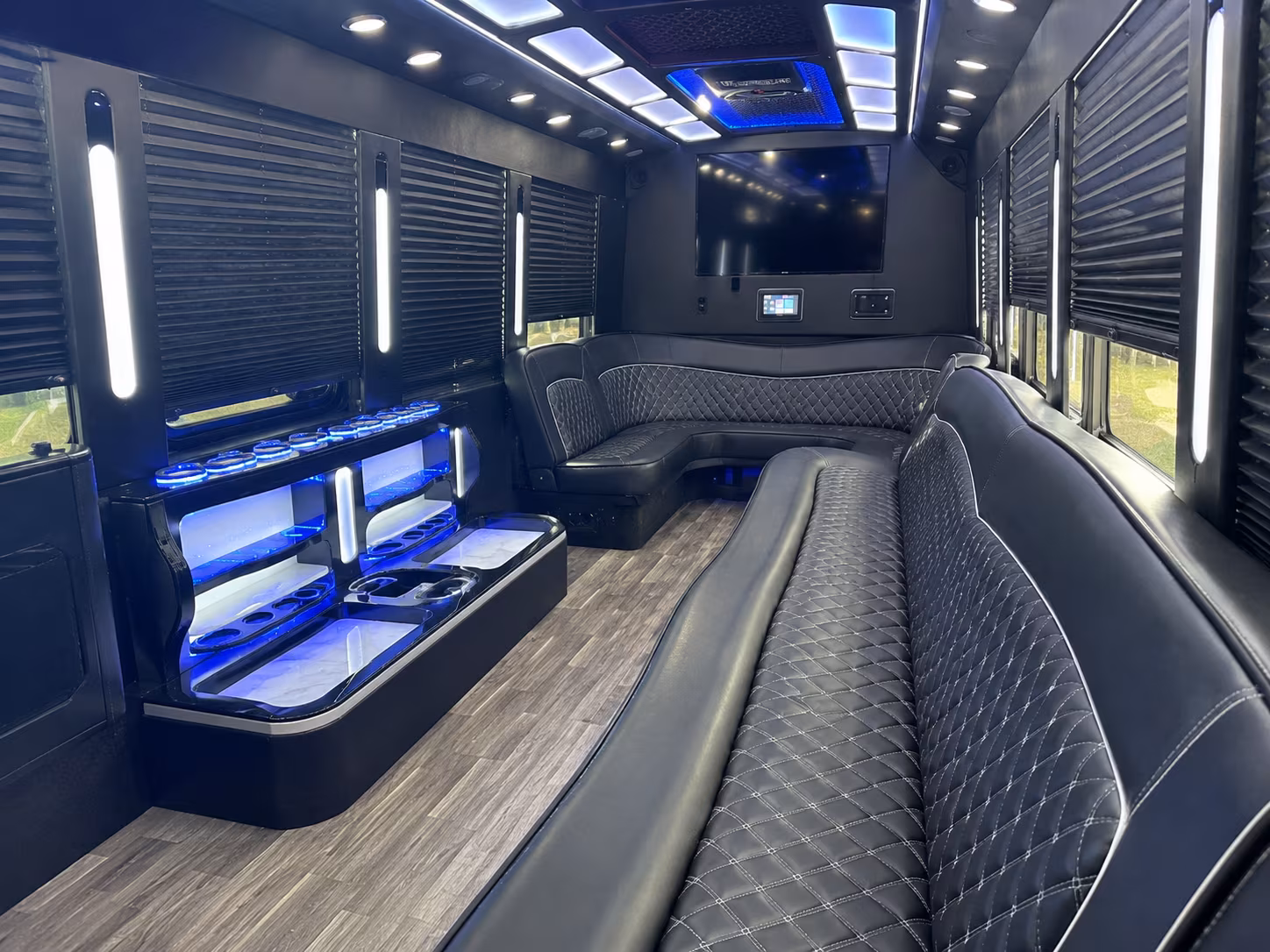 Atlanta Winery Tour & Pub Crawl Transportation party bus interior