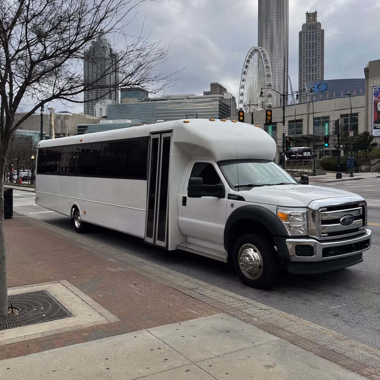28 Passenger Party Bus Exterior