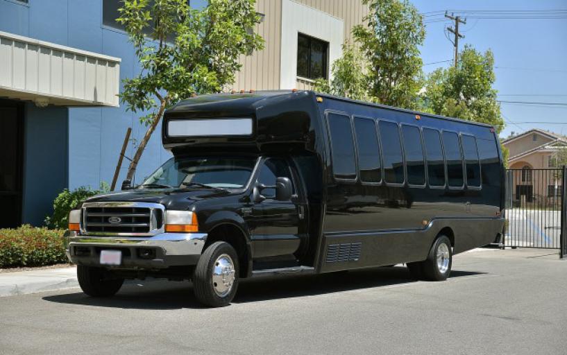 Atlanta 25 Passenger Party Bus